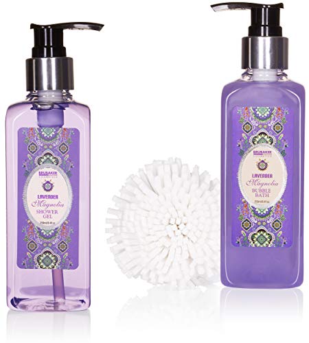 BRUBAKER Cosmetics Bade- und Dusch Set Lavendel Magnolien Duft - 7-teiliges Geschenkset in dekorativem Korb