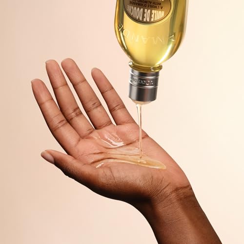 L'OCCITANE Almond Shower Oil 250ml, Hydrating & Nourishing Body Wash, Vegan & 99% Biodegradable, Luxurious Moisturizing Cleanser for Soft, Smooth Skin, Ideal for Dry & Sensitive Skin