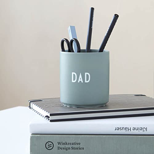 Design Letters Lieblingsbecher Grün DAD Tasse | Papa Tasse | Papa Geschenk Geburtstag, Geschenke für Pappa | Kaffeebecher Porzellan | Dekorativ Kaffeetassen | Werdender Dad Geschenk | Tasse mit Spruch
