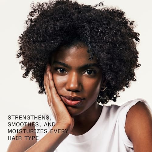 Olaplex No 5 Bond Maintenance Conditioner, Repariert, Stärkt Und Pflegt Alle Haartypen, Hinterlässt Ein Weiches Haargefühl Und Verleiht Glanz, 250ml