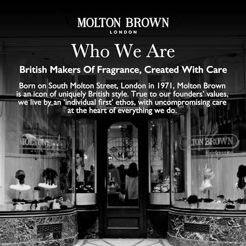 Molton Brown Re-Charge Black Pepper Bath & Shower Gel 300 ml